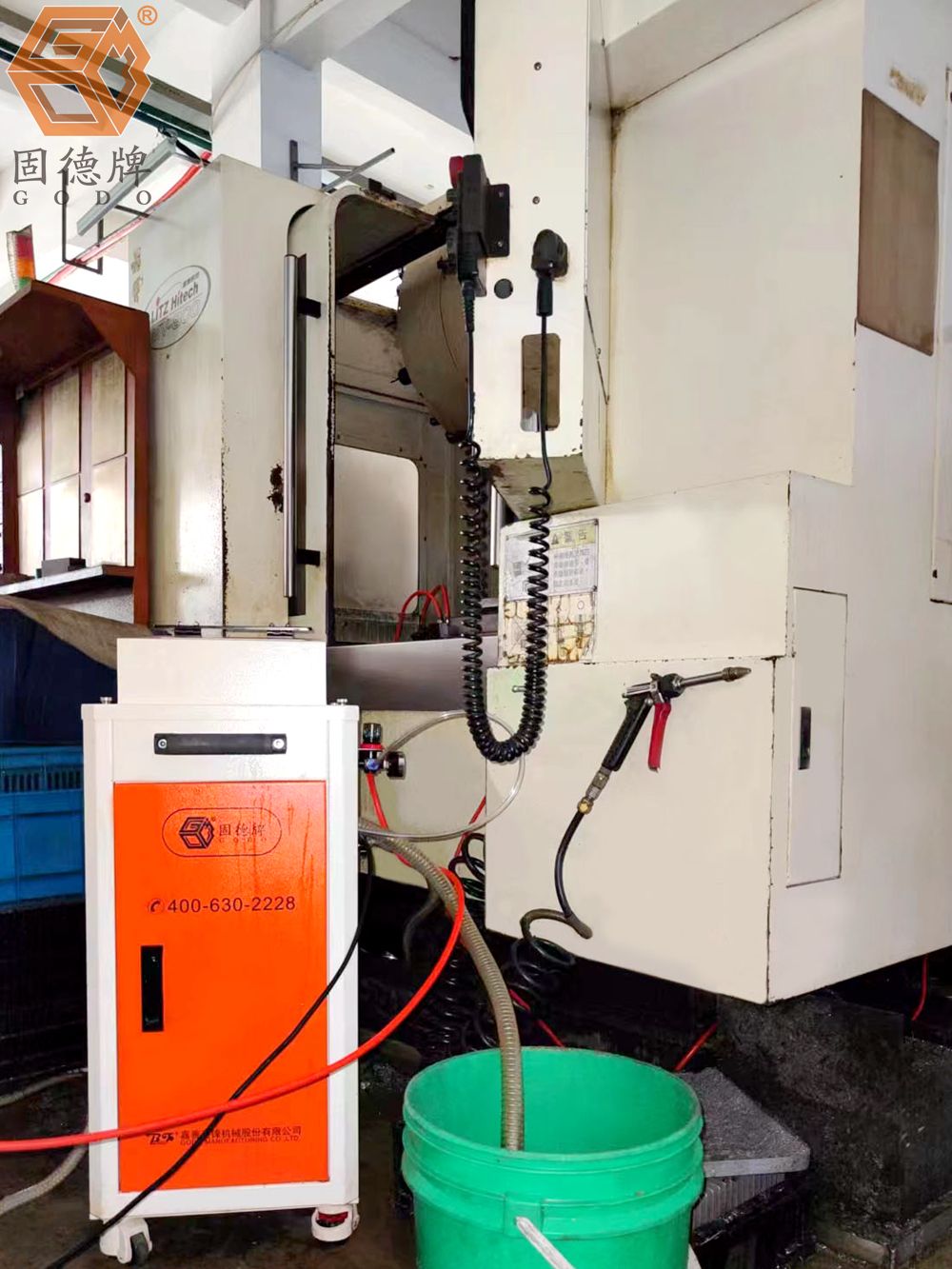 切削液發(fā)霉發(fā)臭太刺鼻？固德牌切削液凈化裝置來幫忙