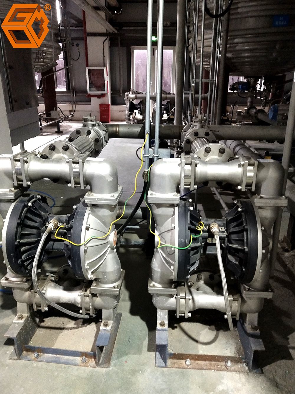 安全高效，一泵當(dāng)先！邊鋒隔膜泵化工原液解決方案